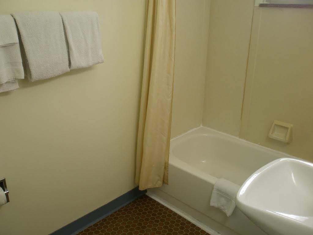 Budget Inn Bluffton Zewnętrze zdjęcie